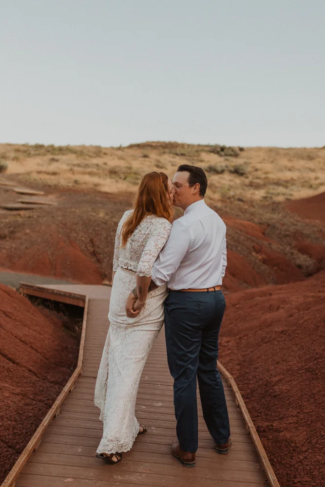 oregon-painted-hills-elopement-9127.jpg