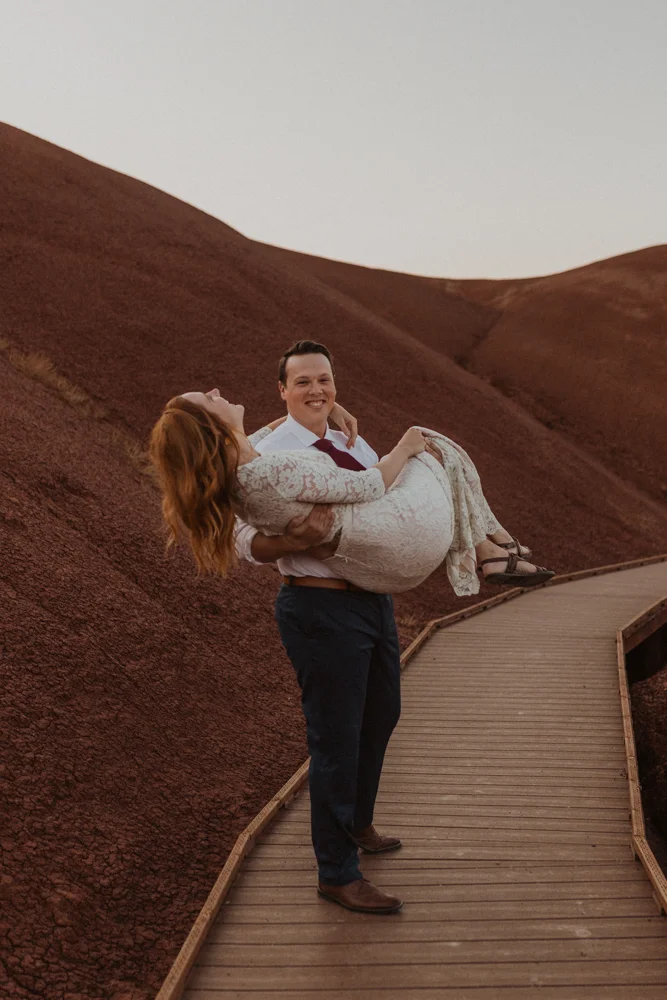 oregon-painted-hills-elopement-9320.jpg