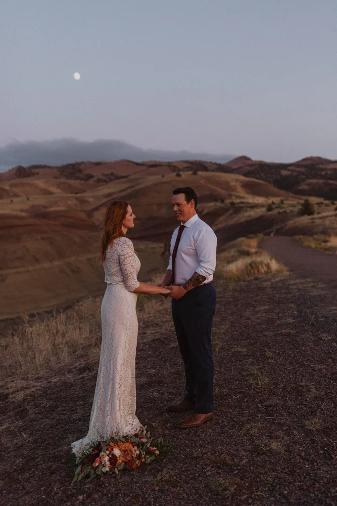 oregon-painted-hills-elopement-9605.jpg