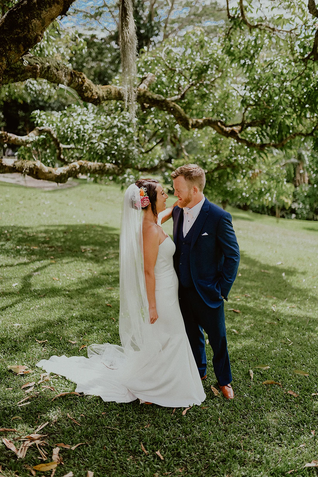 Kendra-Will-Tantalus-Wedding-Hawaii-Chelsea-Abril-Photography-166.jpg