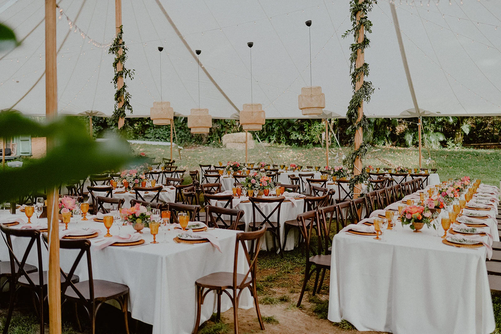 Our Top Must Haves At An Outdoor Wedding
