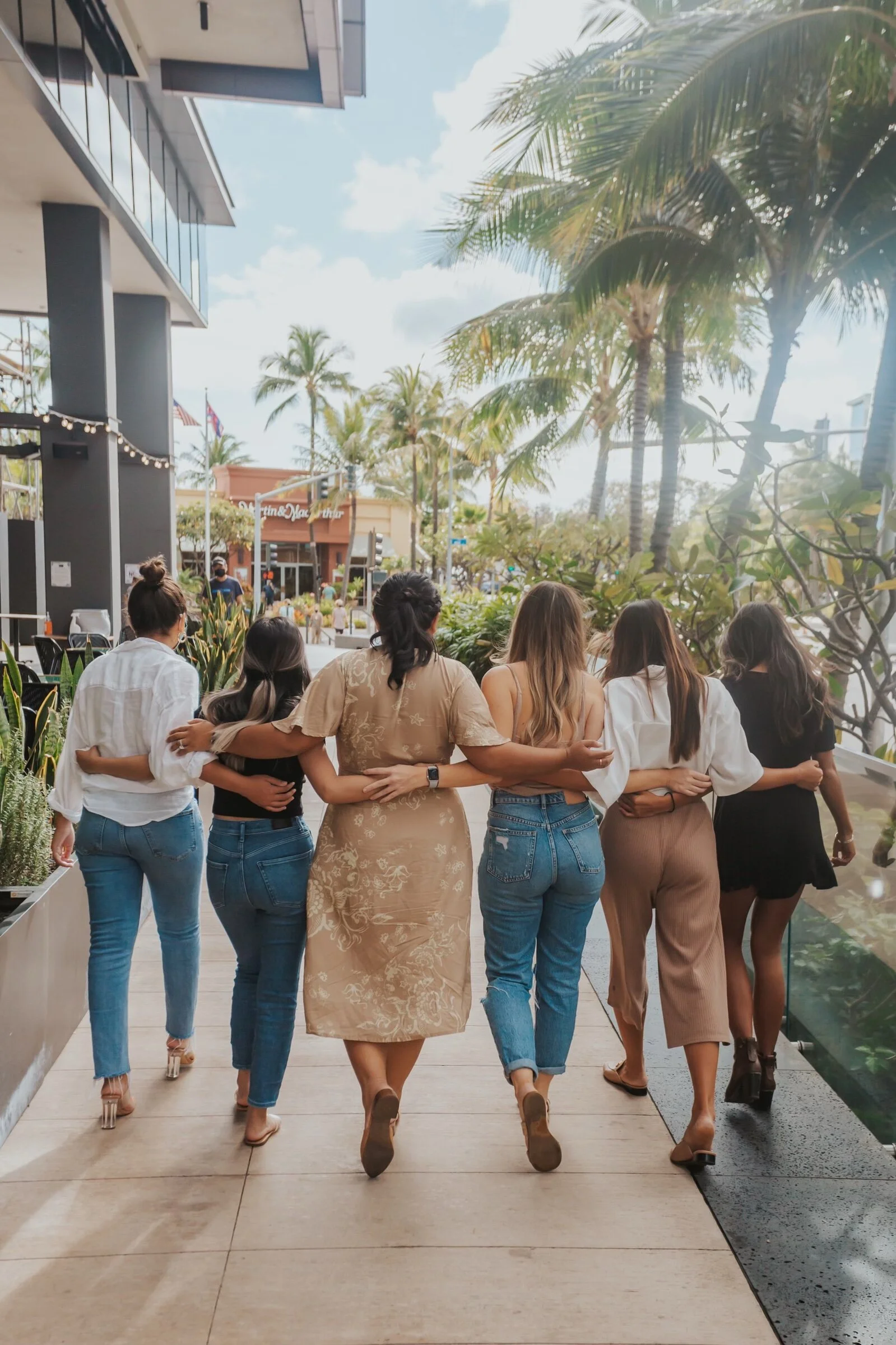 What We Know: Current Hawaiʻi Wedding Restrictions