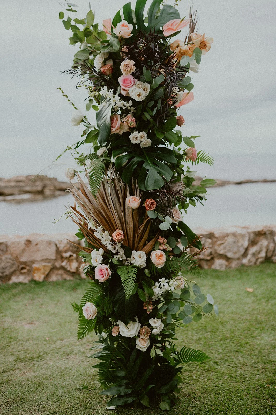 Amanda-Garret-Wedding-Lanikuhonua-Oahu-Hawaii-Chelsea-Abril-Photography-224.jpg