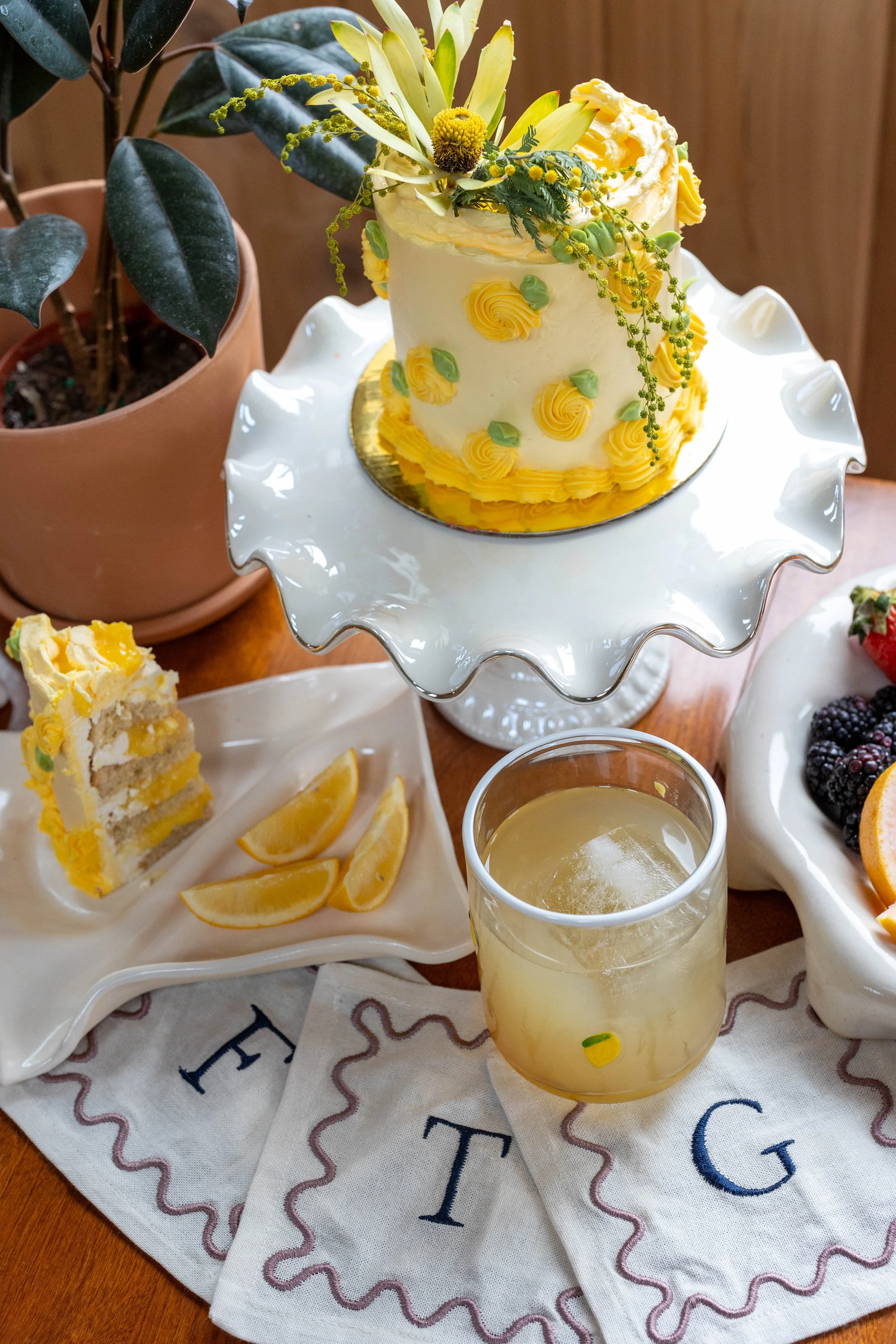 What's In Season: Lemons!