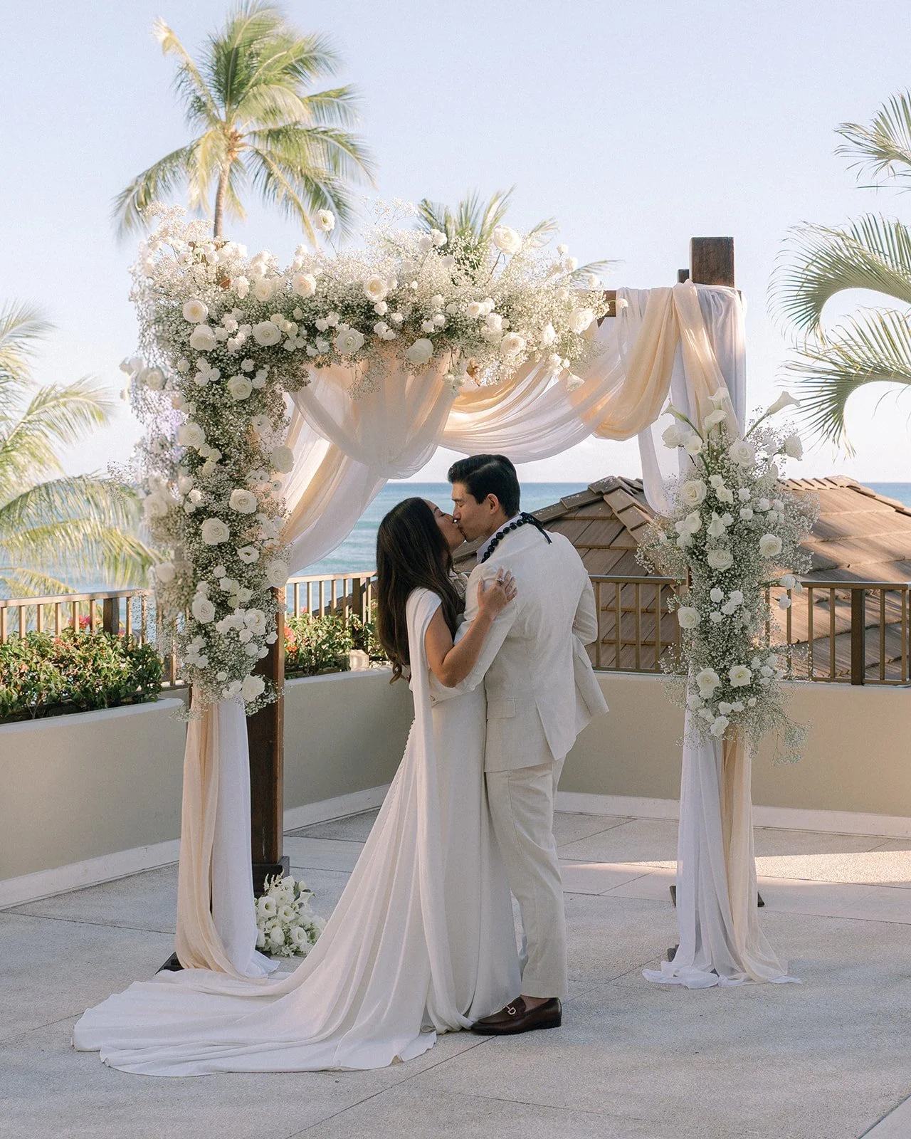 halekulani-waikiki-wedding-brenda-jason (30).JPG