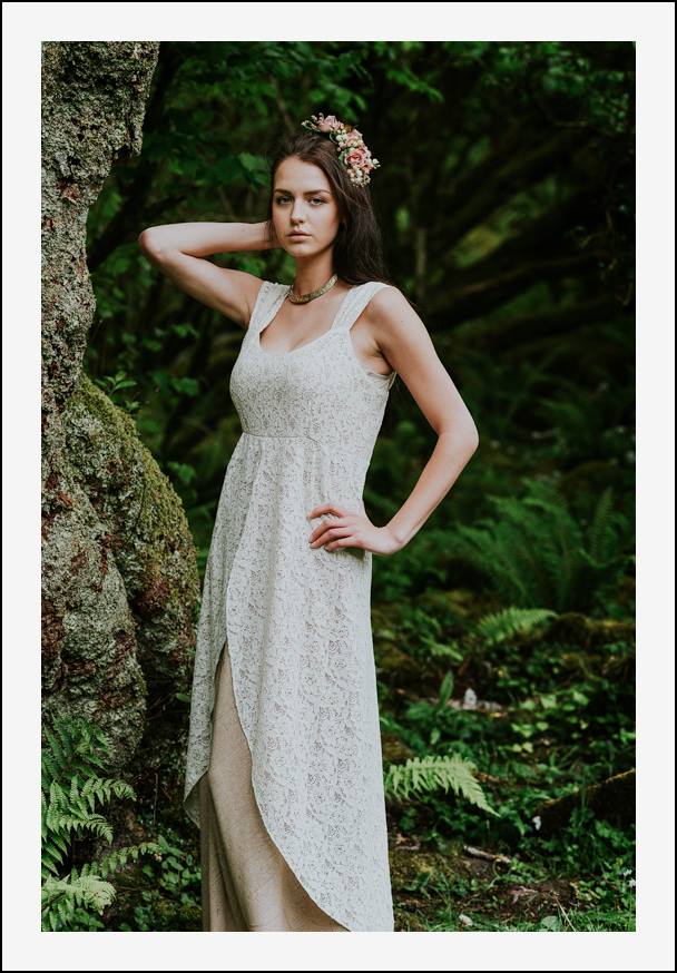 CLÍODHNA BRIDAL DRESS Goddess of Love, Celtic Wedding Dress, Princess Bride,  Celtic Fusion, Queen, Woodland Dress, Rustic Bride, Folk - Etsy