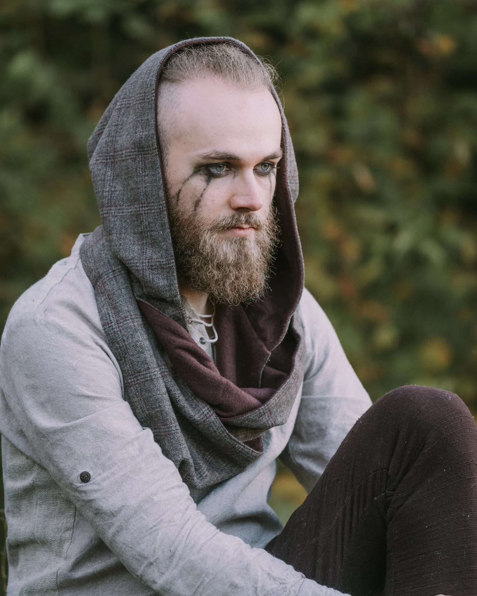 Leon styles Crom Dubh Infinity Hood made from Tweed Wool and Lined With Fleece.