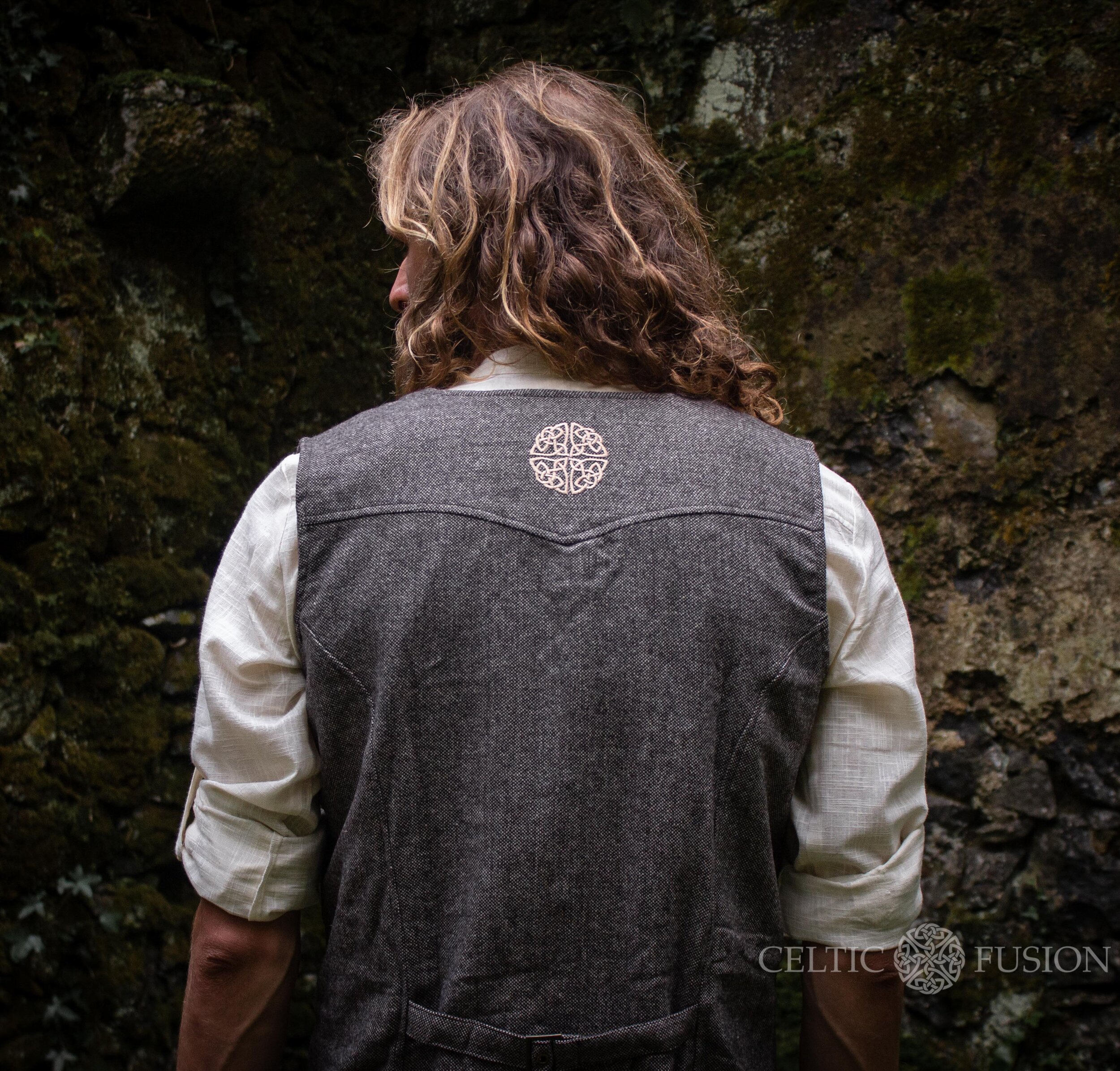 Mens Tweed Vest, Mens Wool Tweed Vest, Tweed Vests, Irish Tweed Vest, Peaky Blinders Waistcoat, Peaky Blinders Vest, Tweed Waistcoat, Waistcoat For Wedding, Wool Waistcoat, Celtic Vest