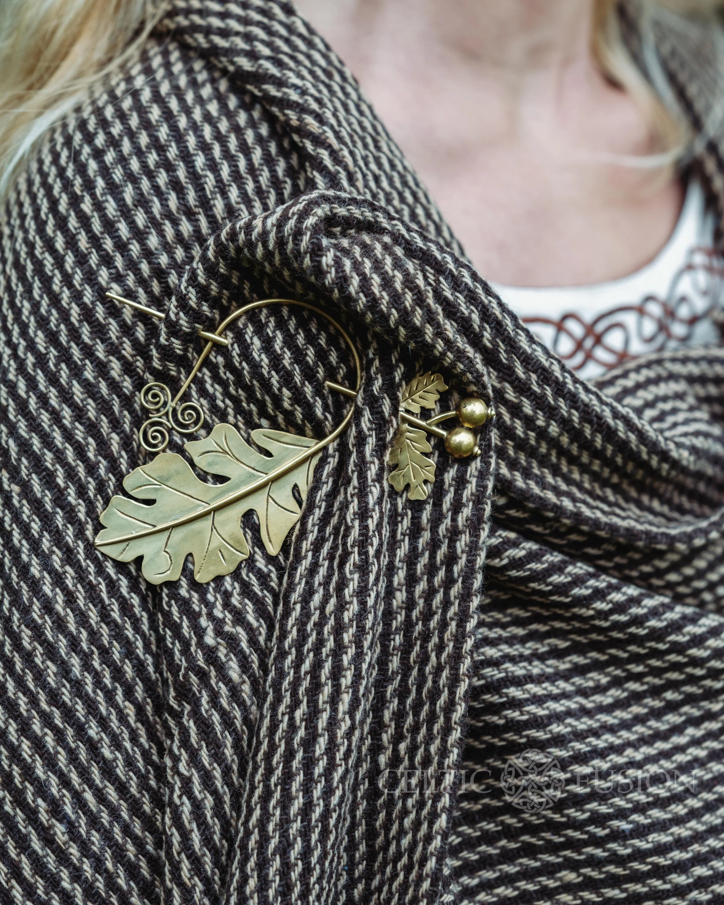 Hand Woven Shawl & Oakleaf Brooch — Celtic Fusion Folklore Clothing