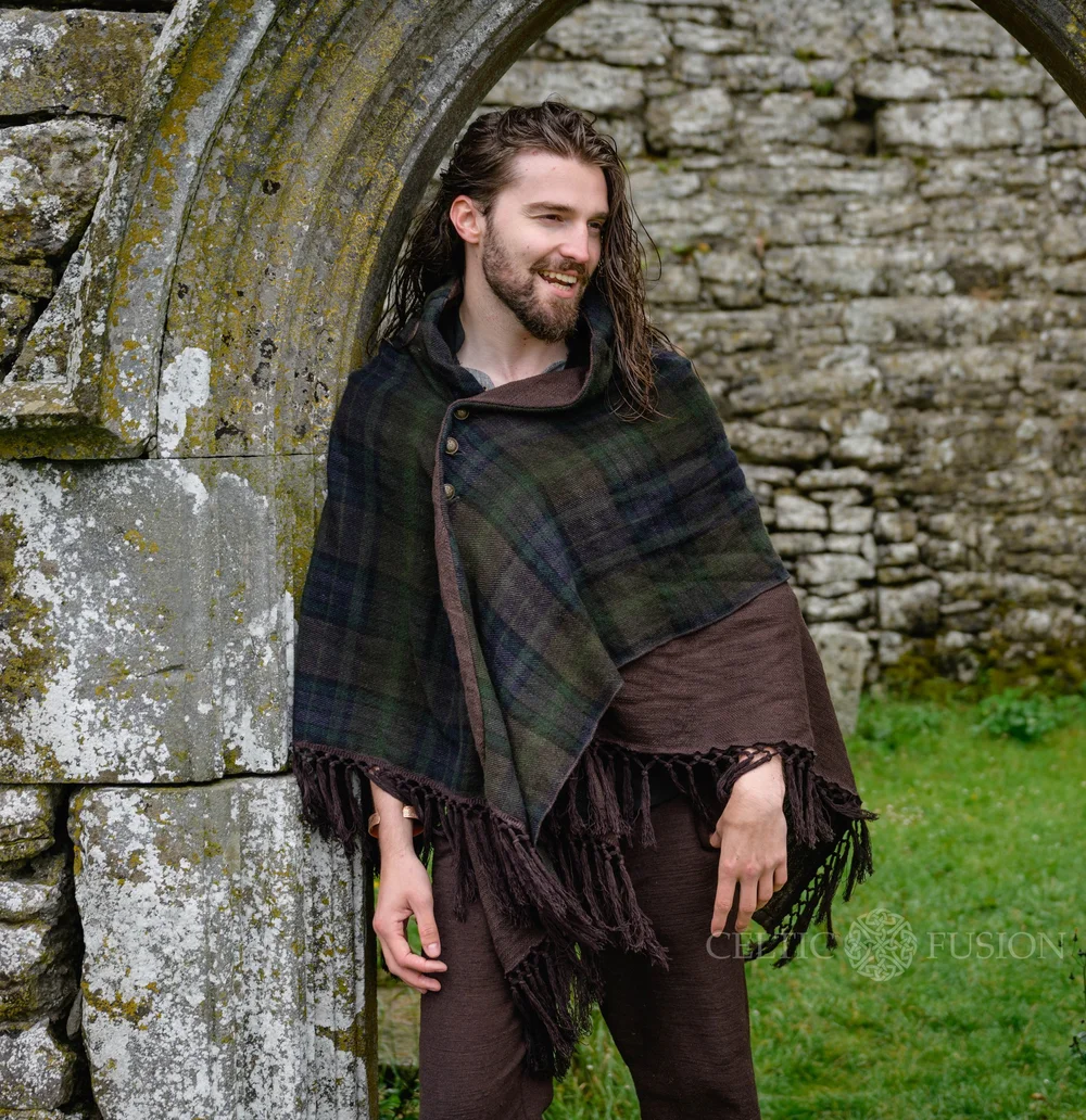 Dian Cécht tartan Cape — Celtic Fusion ~ Free Spirit ~ Pagan Clothing