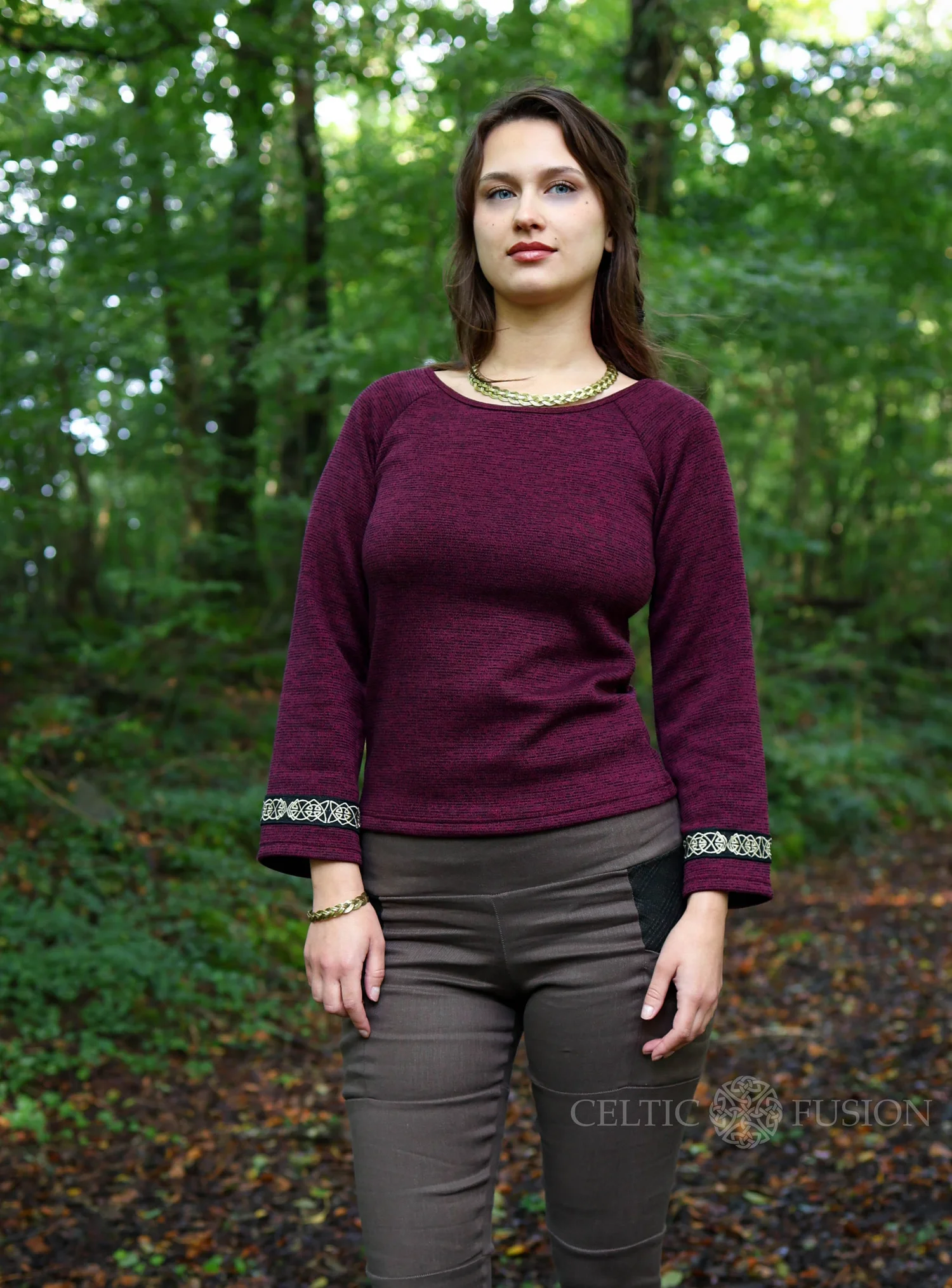 Grá Celtic Knot Maroon Pullover — Celtic Fusion Folklore Clothing