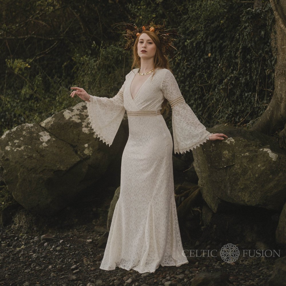 Long Sleeve Bridal Gowns. Pagan Wedding Dresses — Celtic Fusion ~ Folklore  Clothing