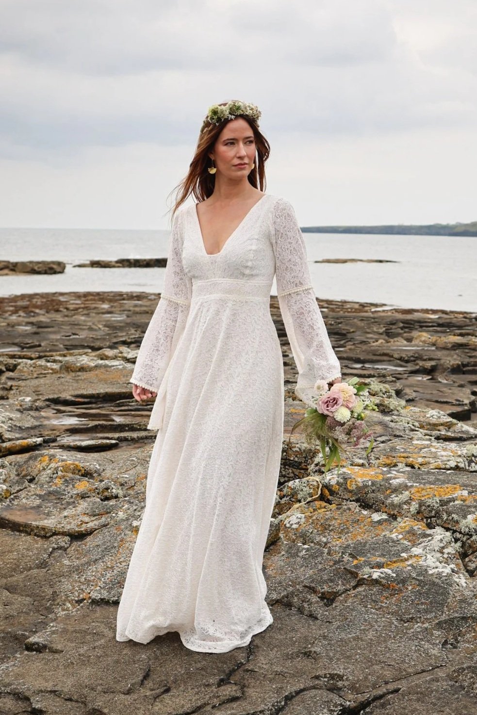 MO CHROI WEDDING DRESS