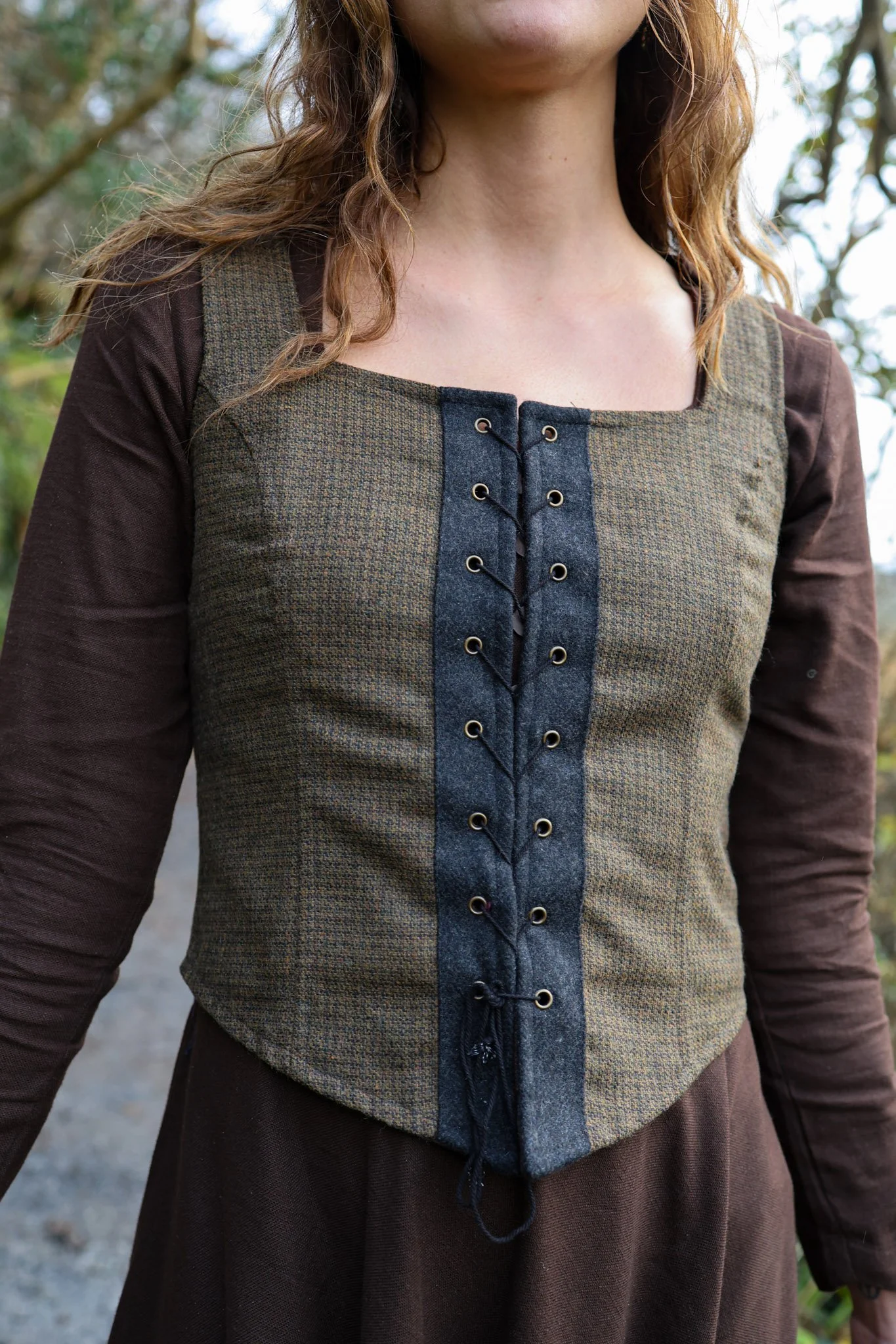 Bodice, tweed bodice, Brown Bodice, Renfair bodice, medieval bodice, renaissance bodice, outlander bodice, celtic bodice, cottagecore bodice