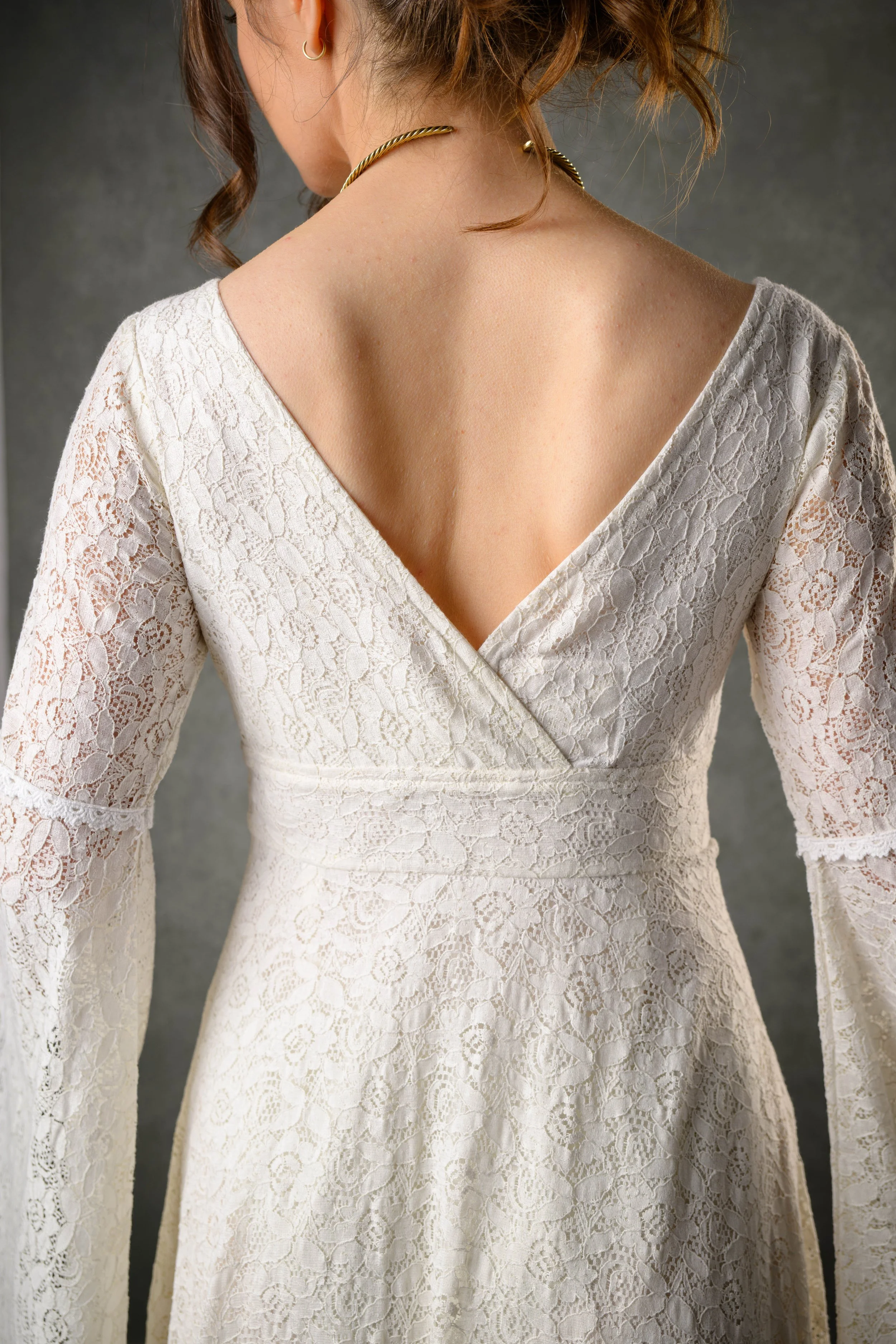 Close up detail lace wedding dress.jpg