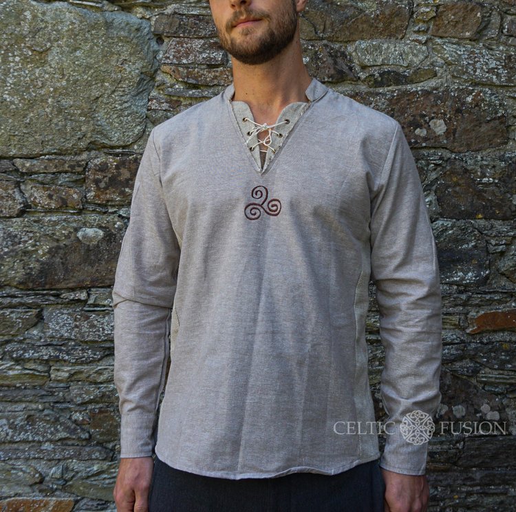 linen+triskele+(1+of+1).jpg