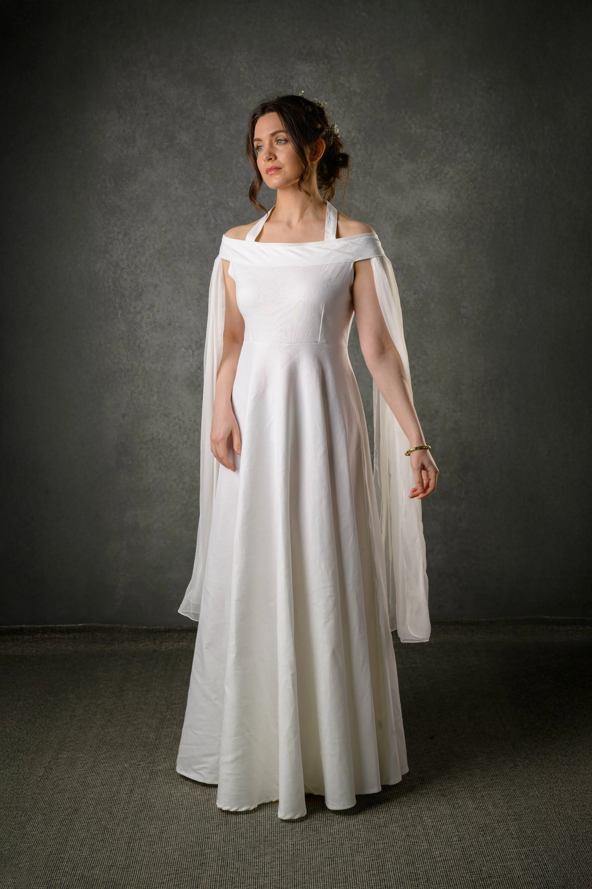 Linen sustainable wedding dress with chiffon sleeve.jpg