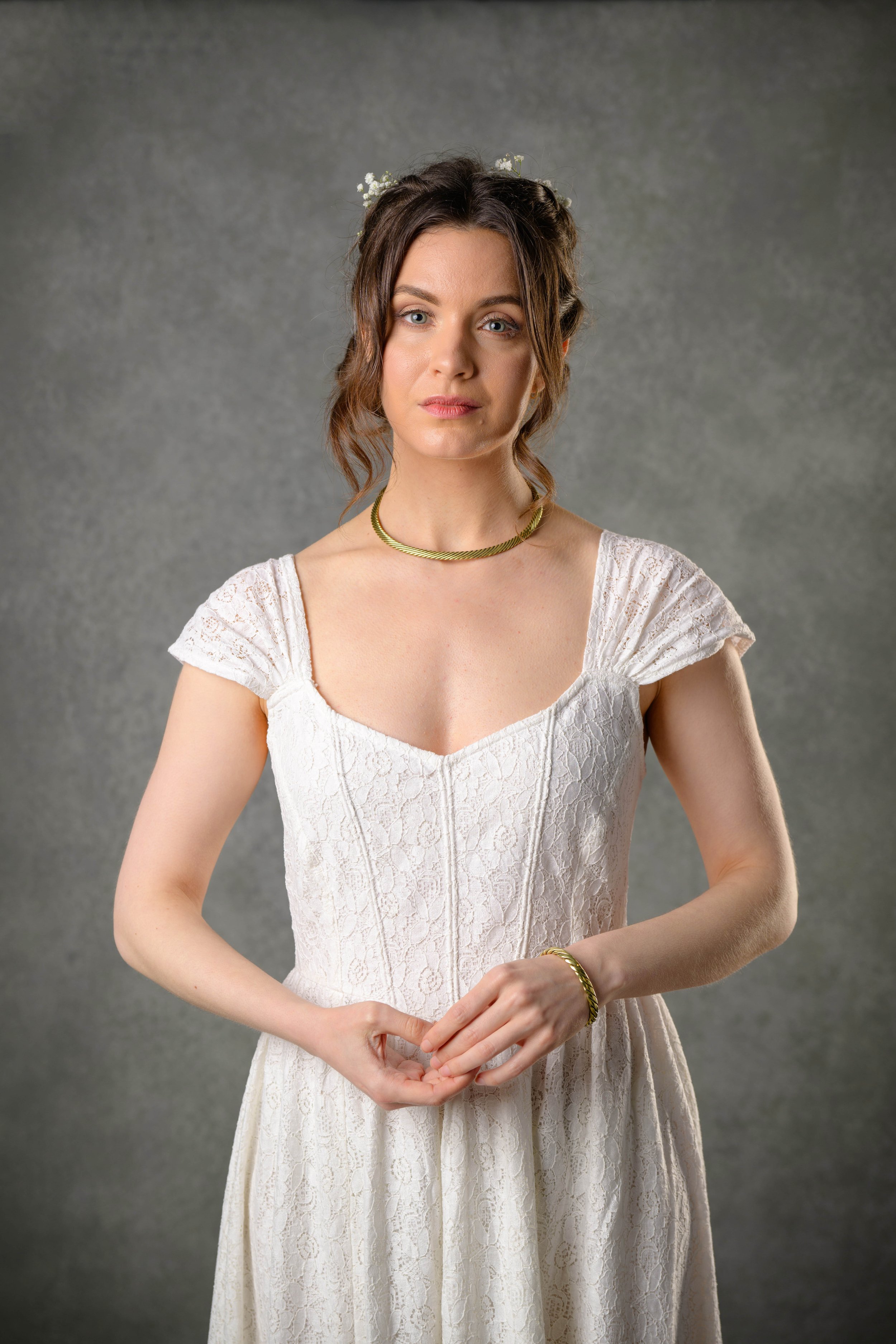 Natural cotton lace wedding dress with Corset back and romantic Silhuette.jpg