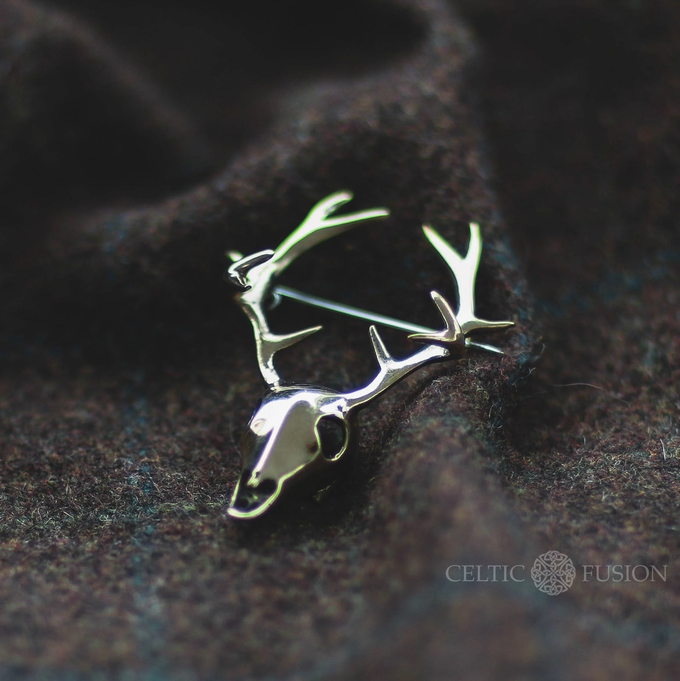 Stag Skull Pin