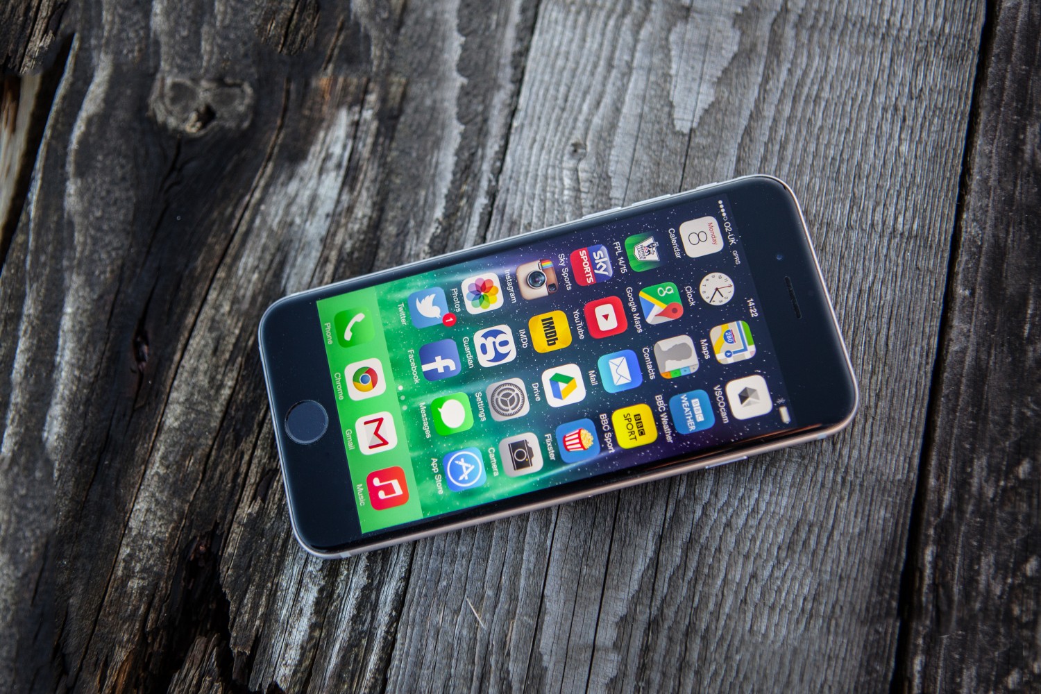 iphone-62-1500x1000.jpg