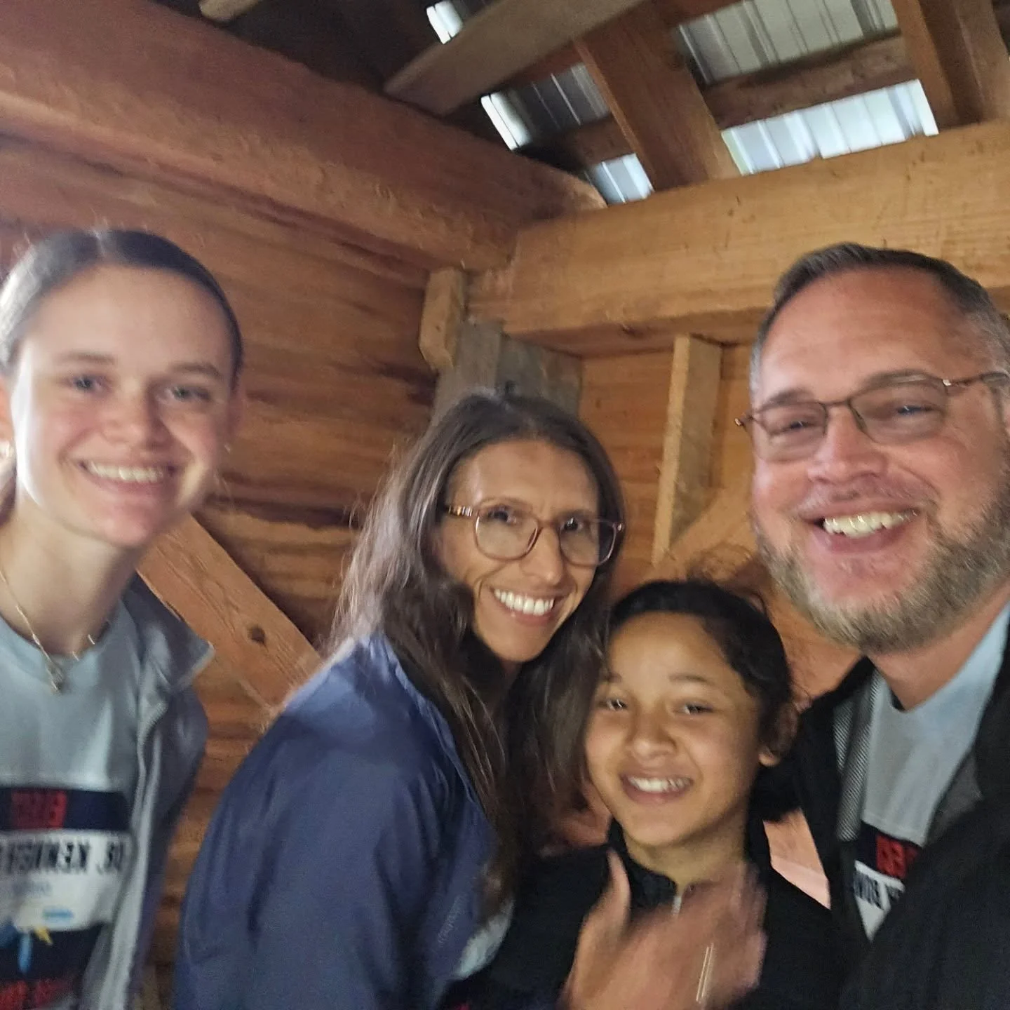 🚜 A Quick Stop at the John Blue Festival! 🏡🎶
We had a chance to check out the John Blue Festival here in Scotland County 🏴 before the rain rolled in. Even with the cloudy skies, it was a great time to enjoy the community, reconnect w