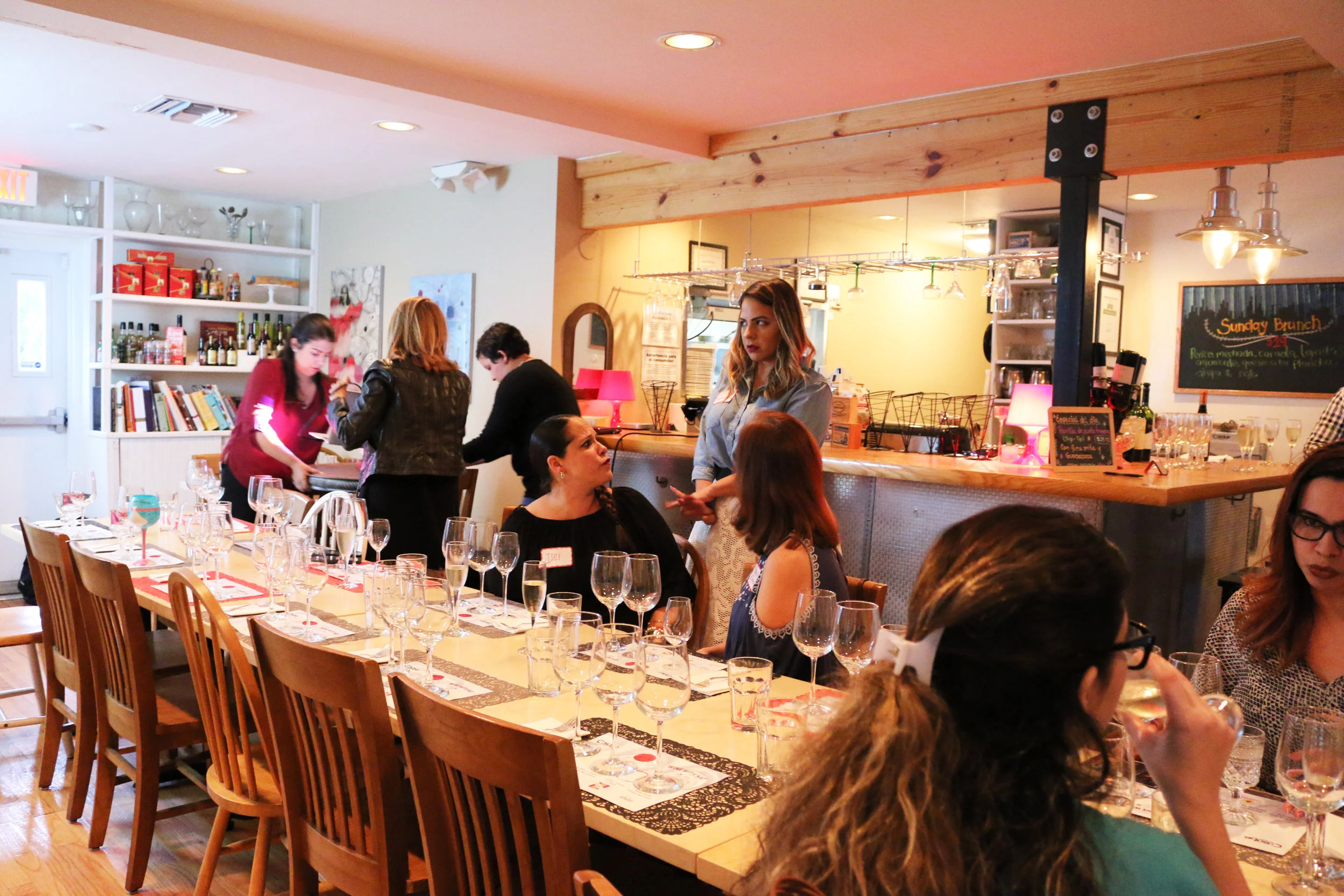 women who wine-miami wine events-wine tasting miami-12.jpg
