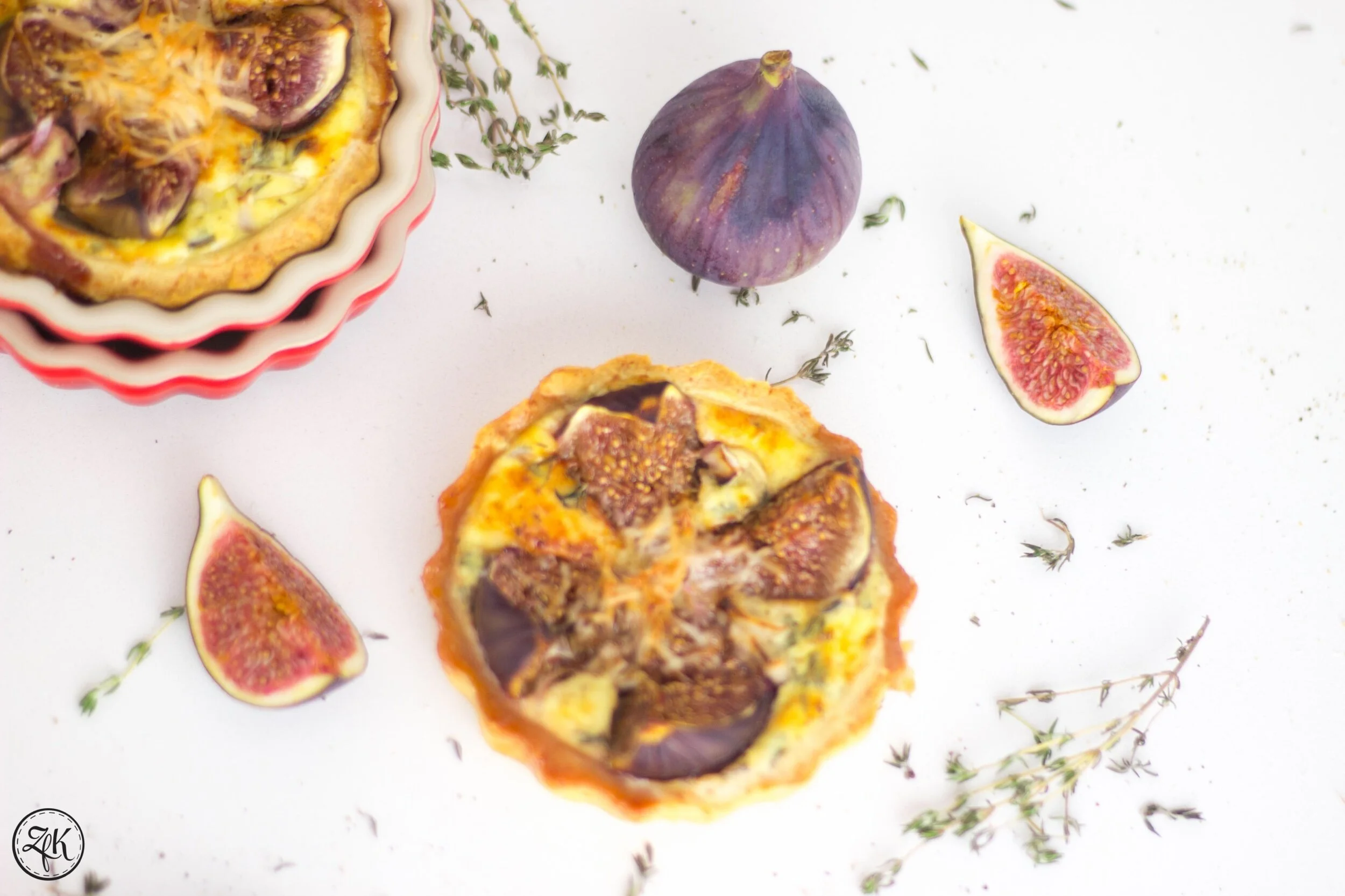 Ziegenkäsetarte {Feige | Tomate | Thymian | Ziegenkäse | Parmesan}