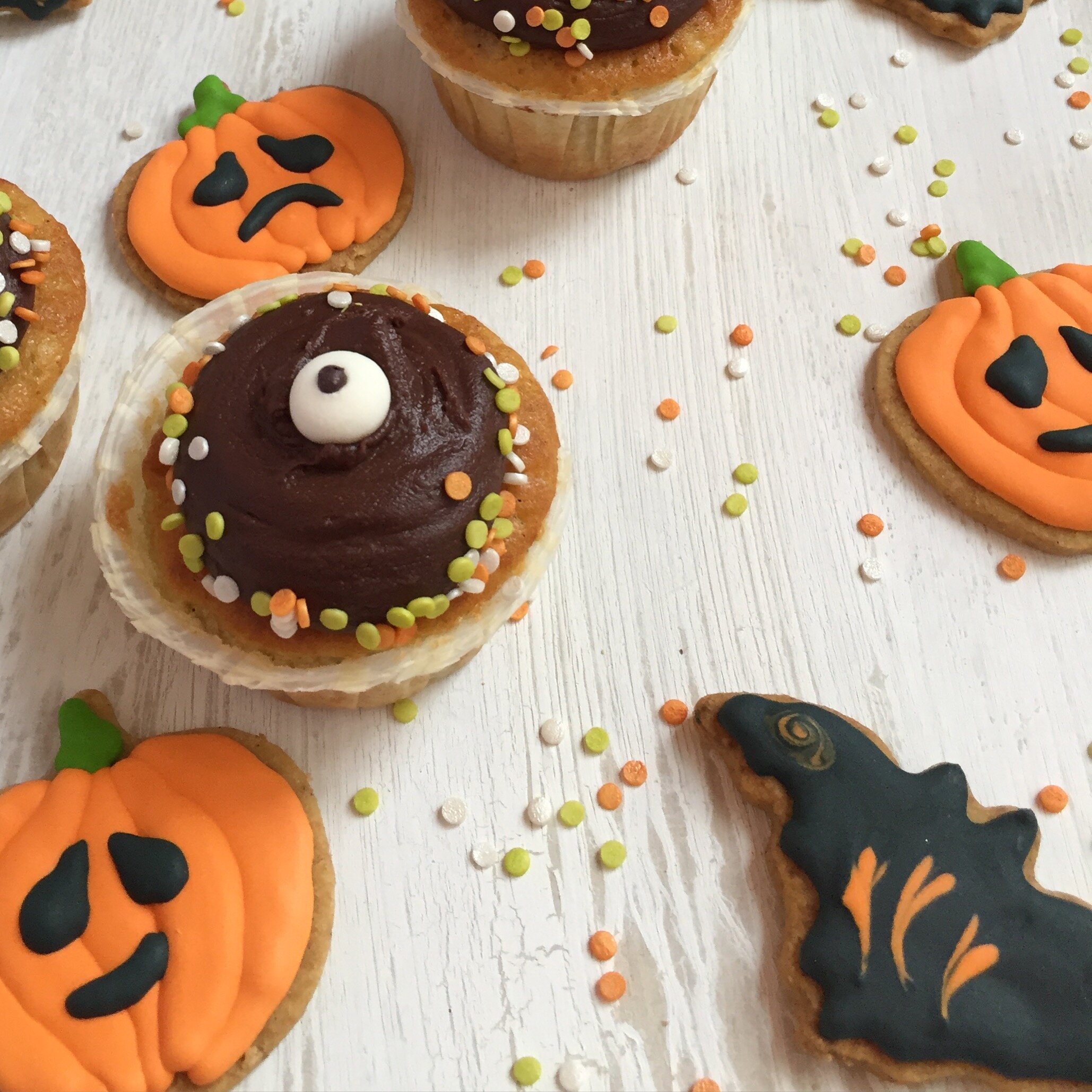 Gruselkekse {Mürbeteig | Vanille | Zuckerguss | Halloween }