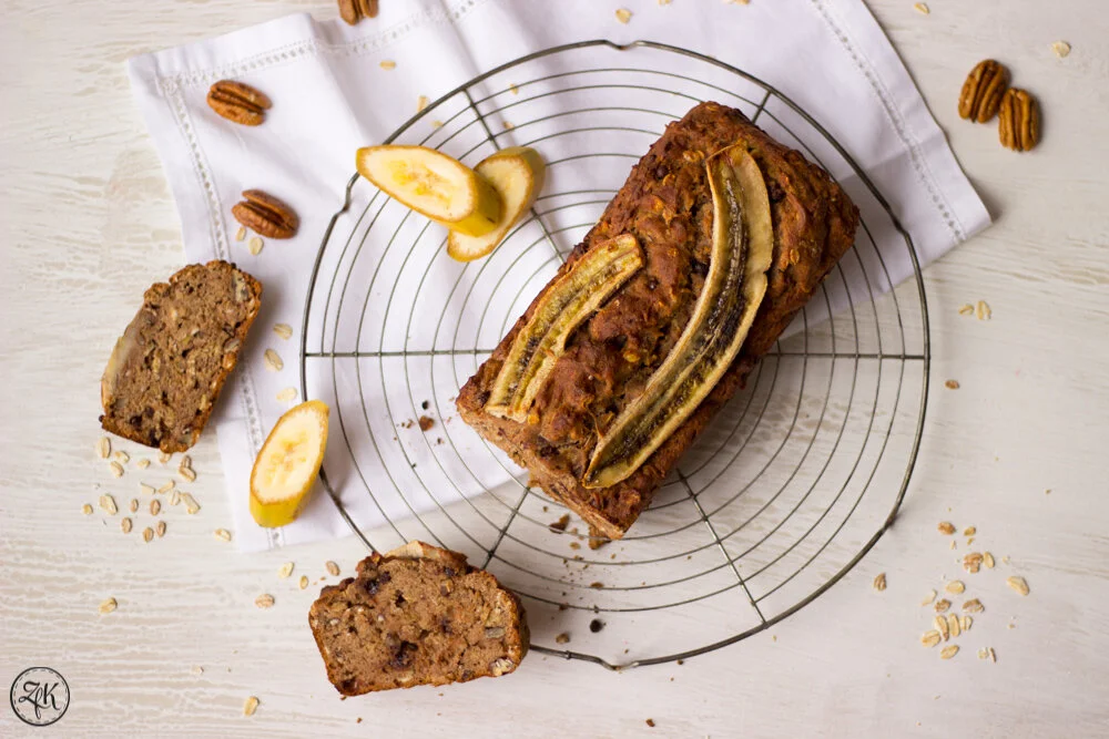 Bananenbrot {Banane | Haferflocken | Schokolade | *vegan | *zuckerfrei}