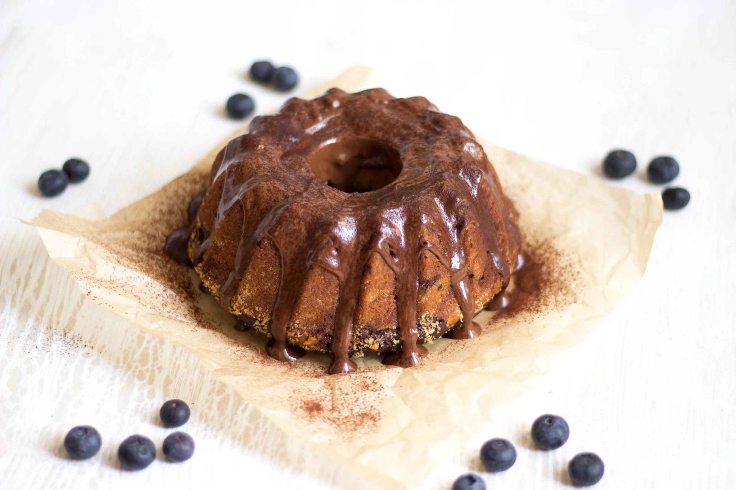 Blaubeer-Marmorkuchen {Blaubeere | Kakao | Mandel | Agaven | *vegan}