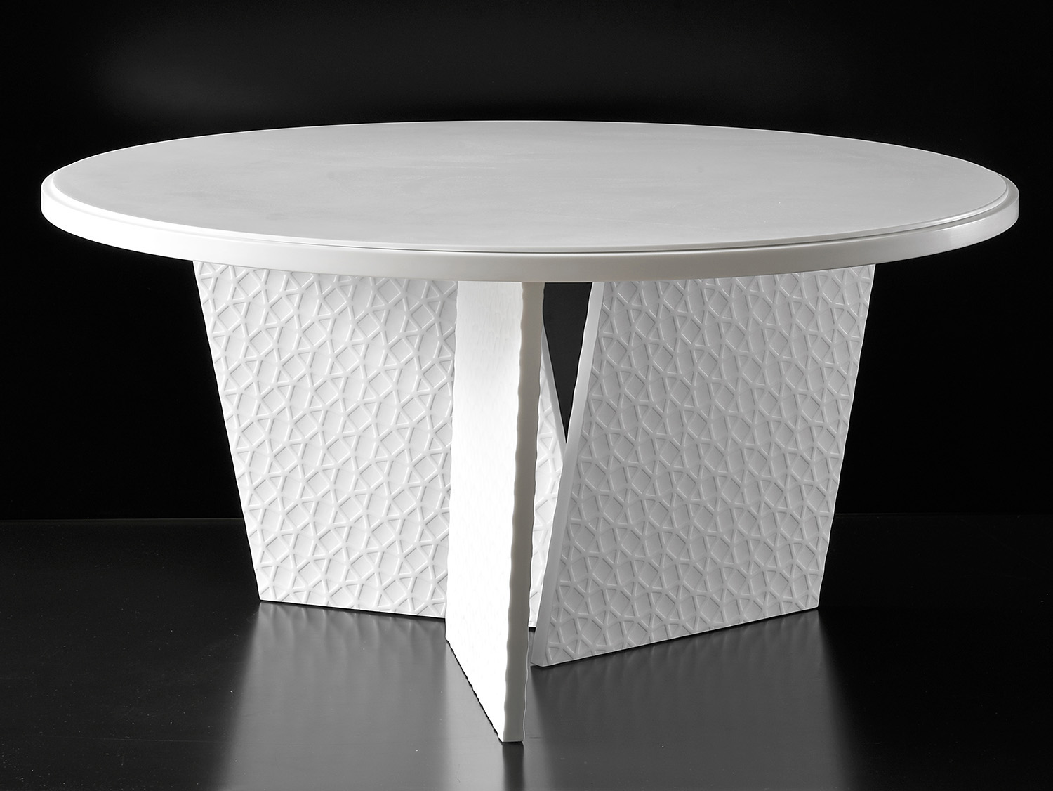 Produktdesign, Tisch „Trace“, HI-MACS, LG Hausys