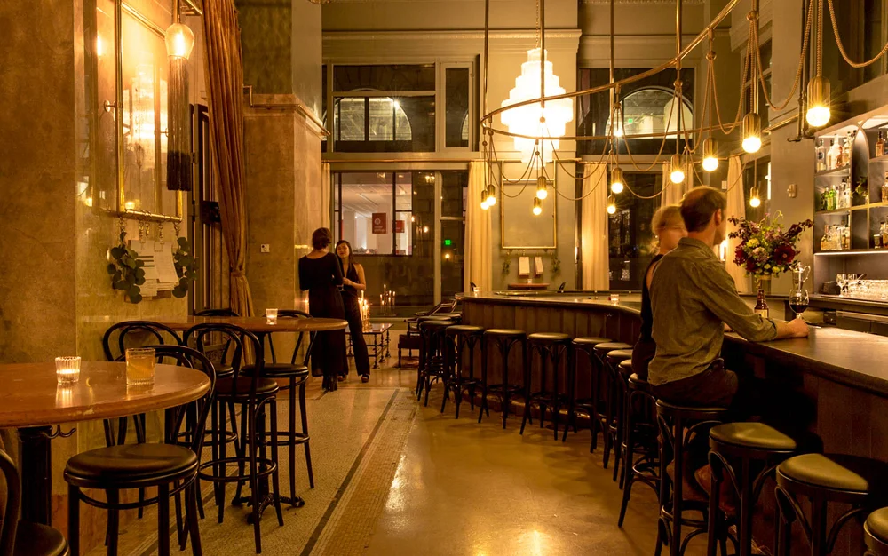 Bar photo 2