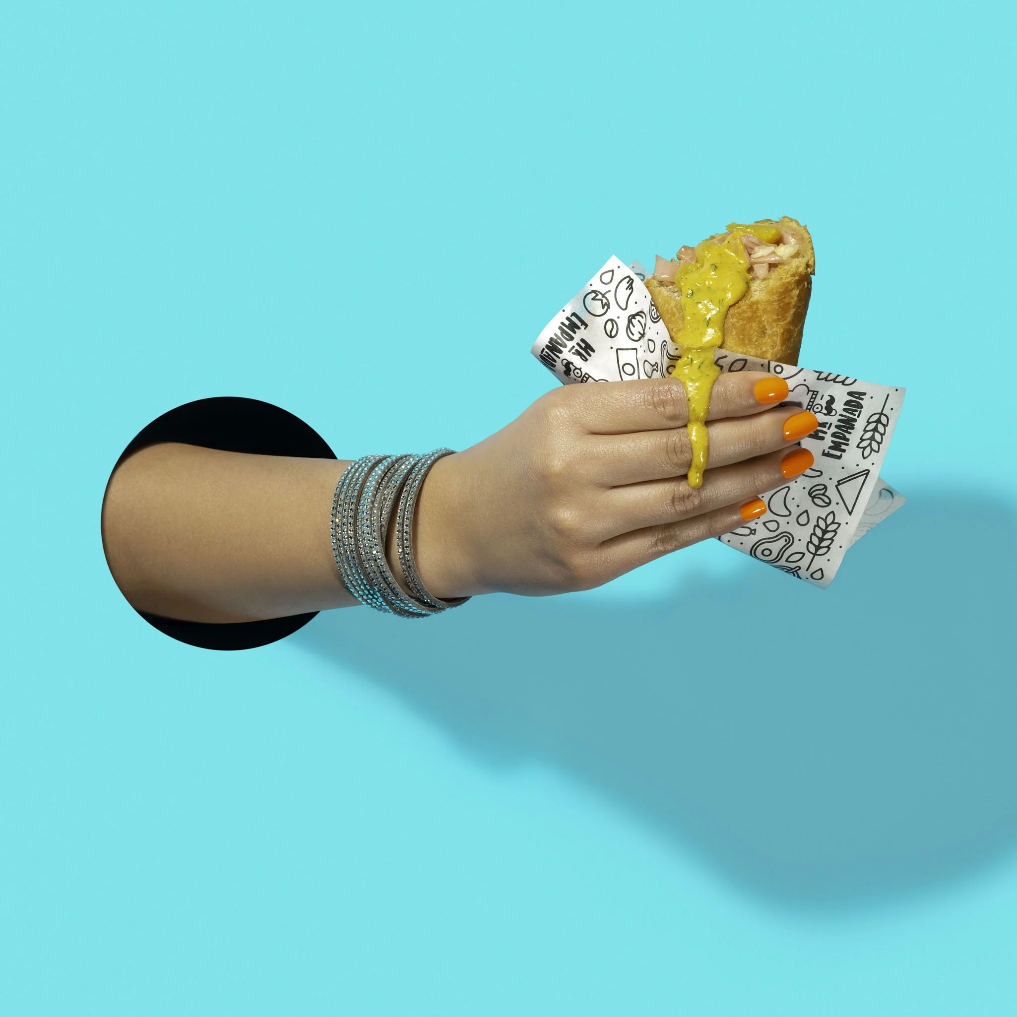 16-Hands+JM-101-1790.jpg