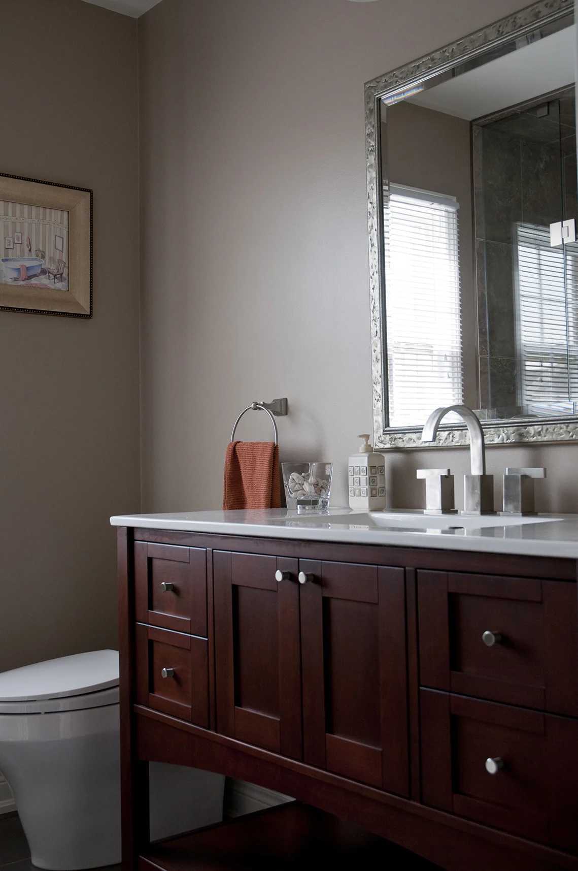 Bathroom014.jpg