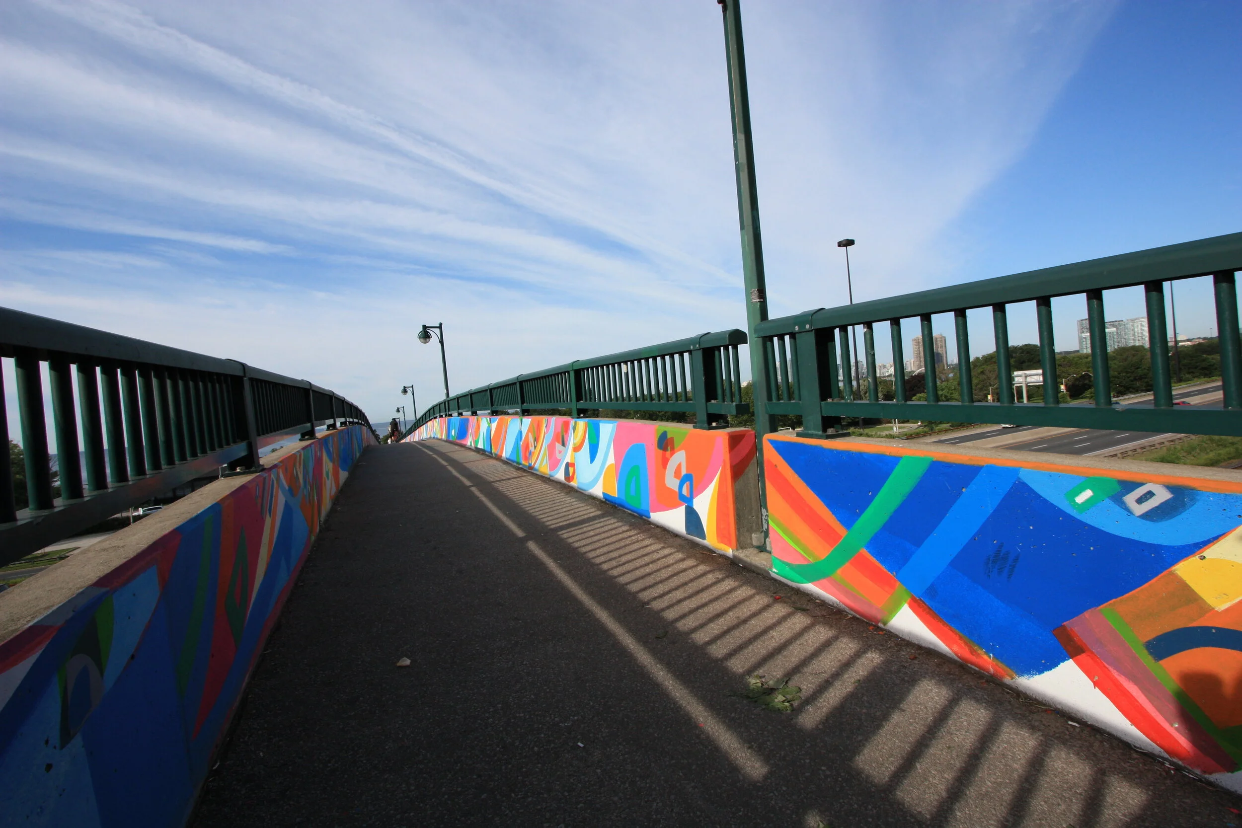 site-specific-infrastructure-painting-toronto-bridge-roncesvalle-17.jpeg