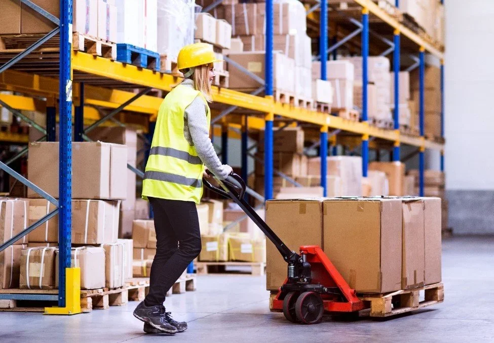 Best Safety Practices for Cart Handling in Warehouses