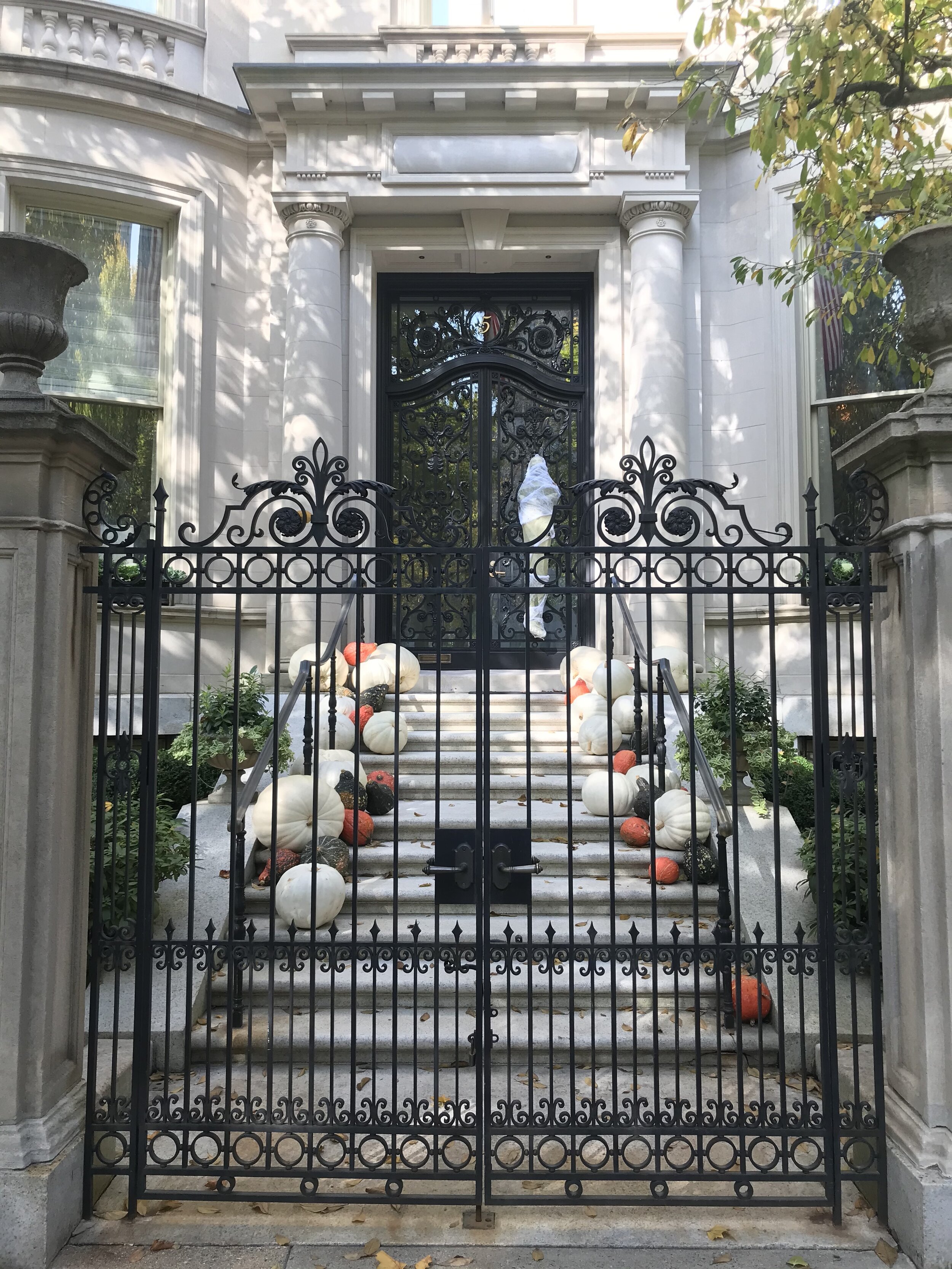 What to Consider When Pricing Your Home