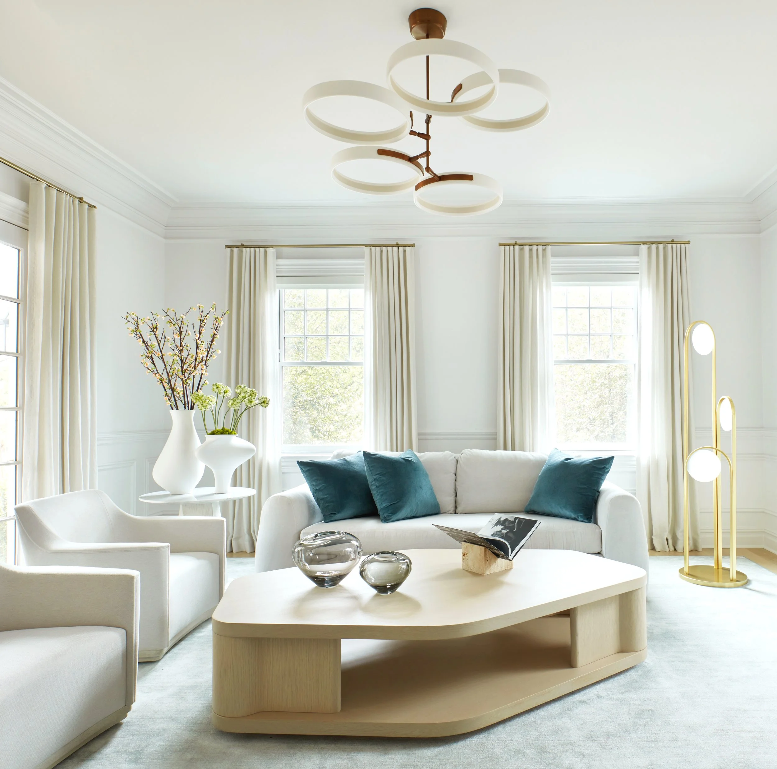 LivingRoom-Detail-75416 copy (edited).jpg