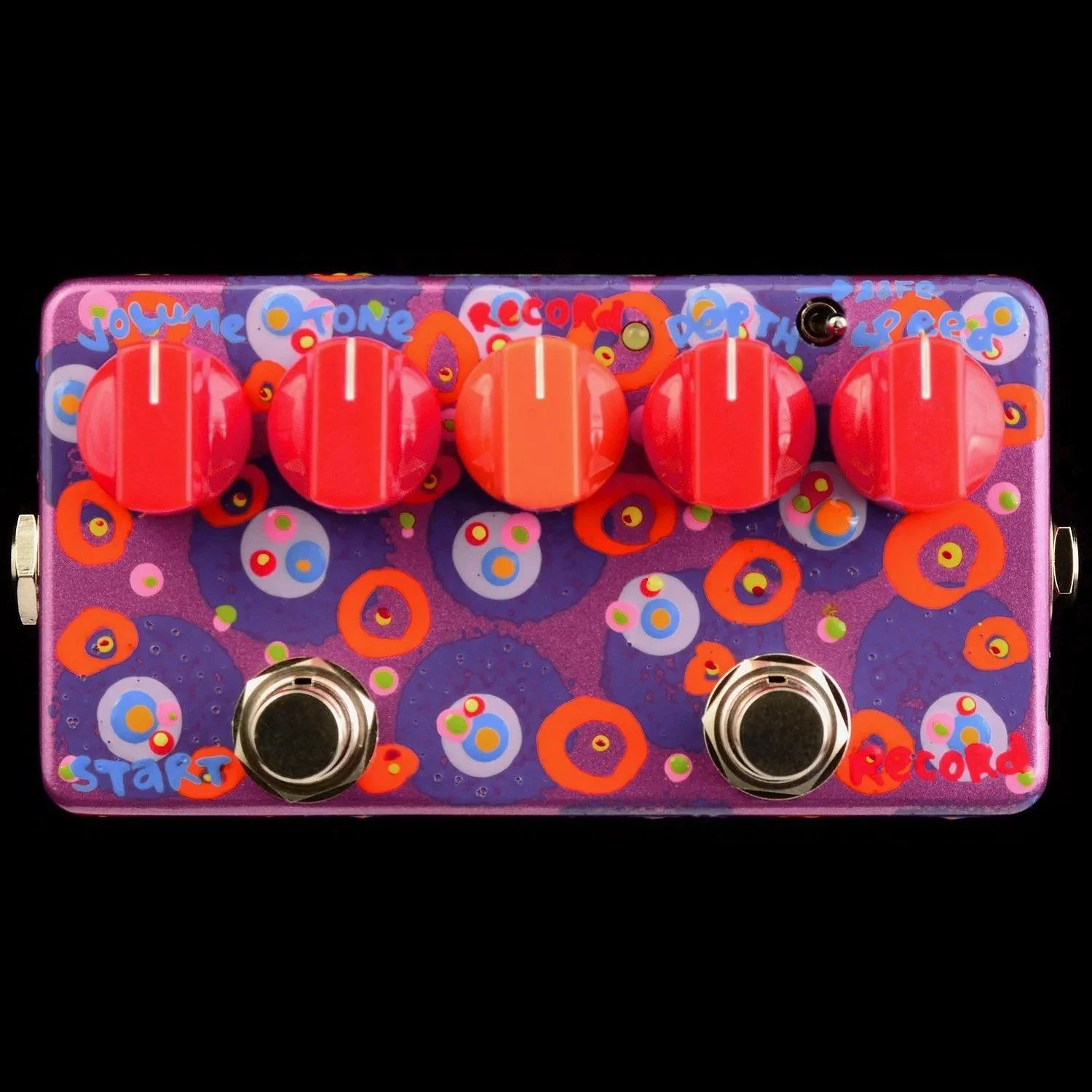 Laura Bennett Lo – Fi Loop Junky — EE060