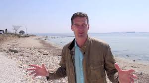 Everyone's historical boo Dan Snow, just look at that dreamy desire for knowledge...