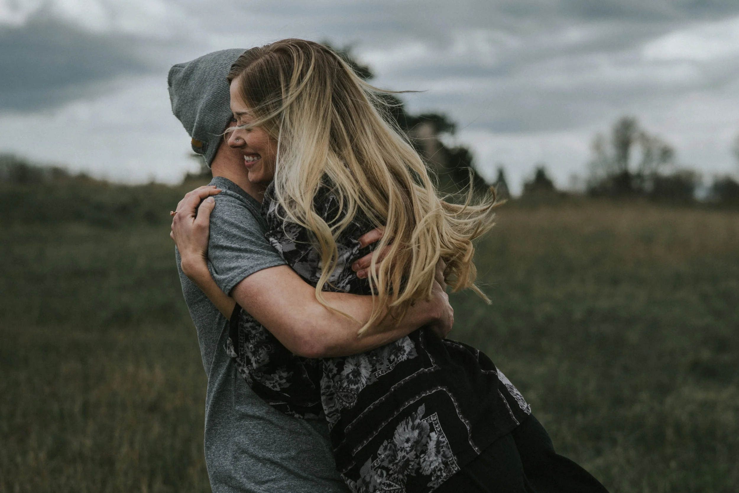 Heidi + Travis: Romantic Pacific Northwest Engagement