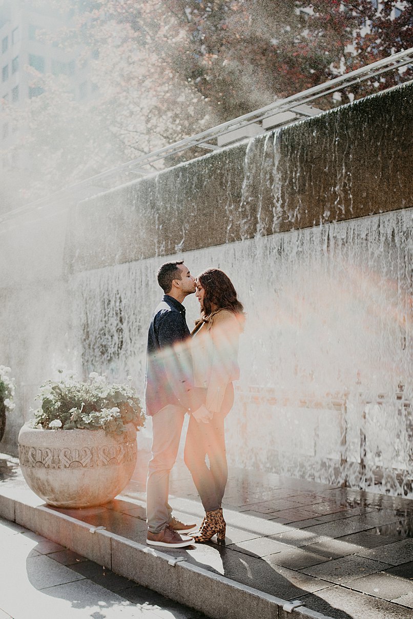 downtown-seattle-engagement-session_0000.jpg