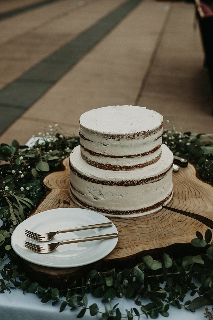  alderbrook resort wedding cake 