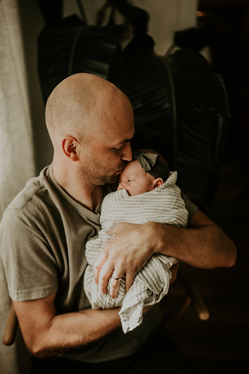 seattle-in-home-newborn-photography_0003.jpg