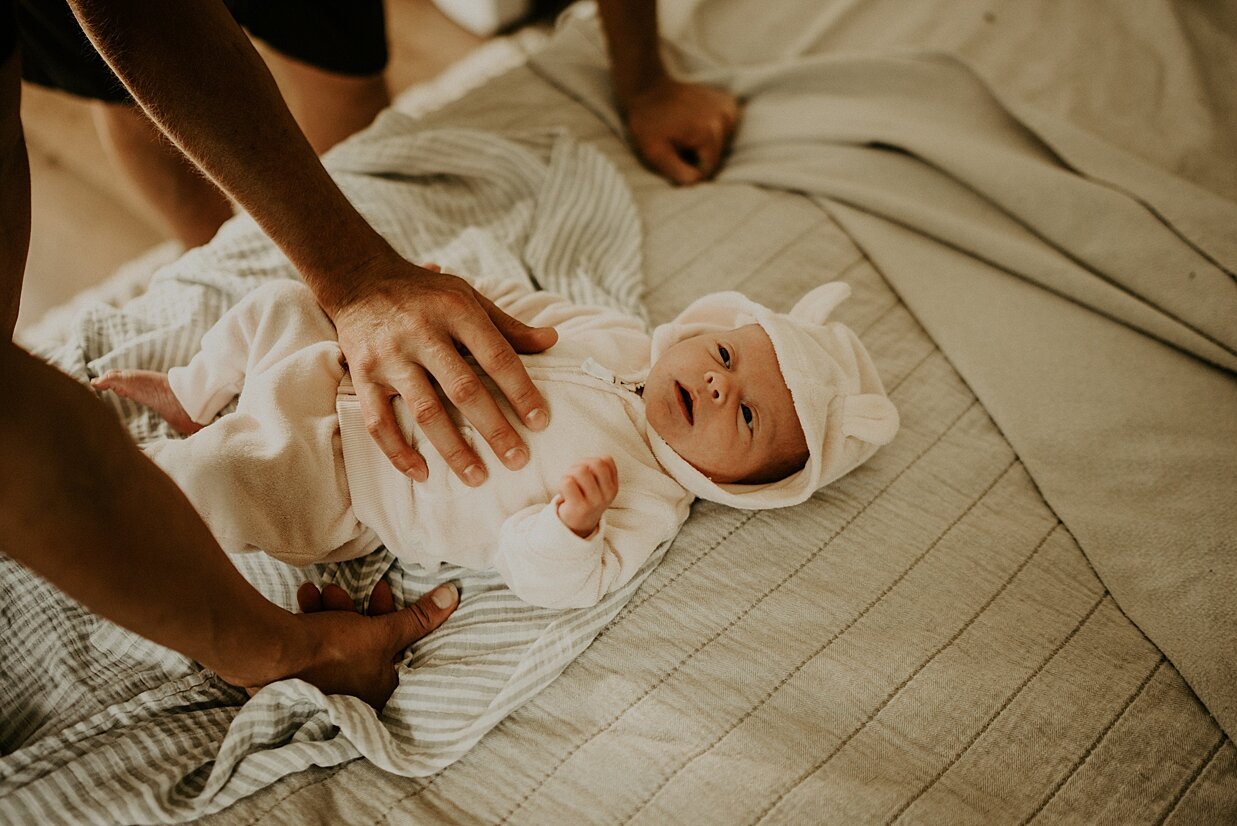 seattle-in-home-newborn-photography_0006.jpg