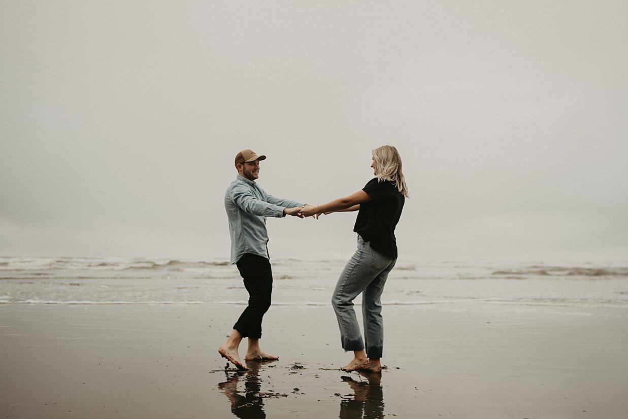 ruby-beach-engagement-session_0011.jpg