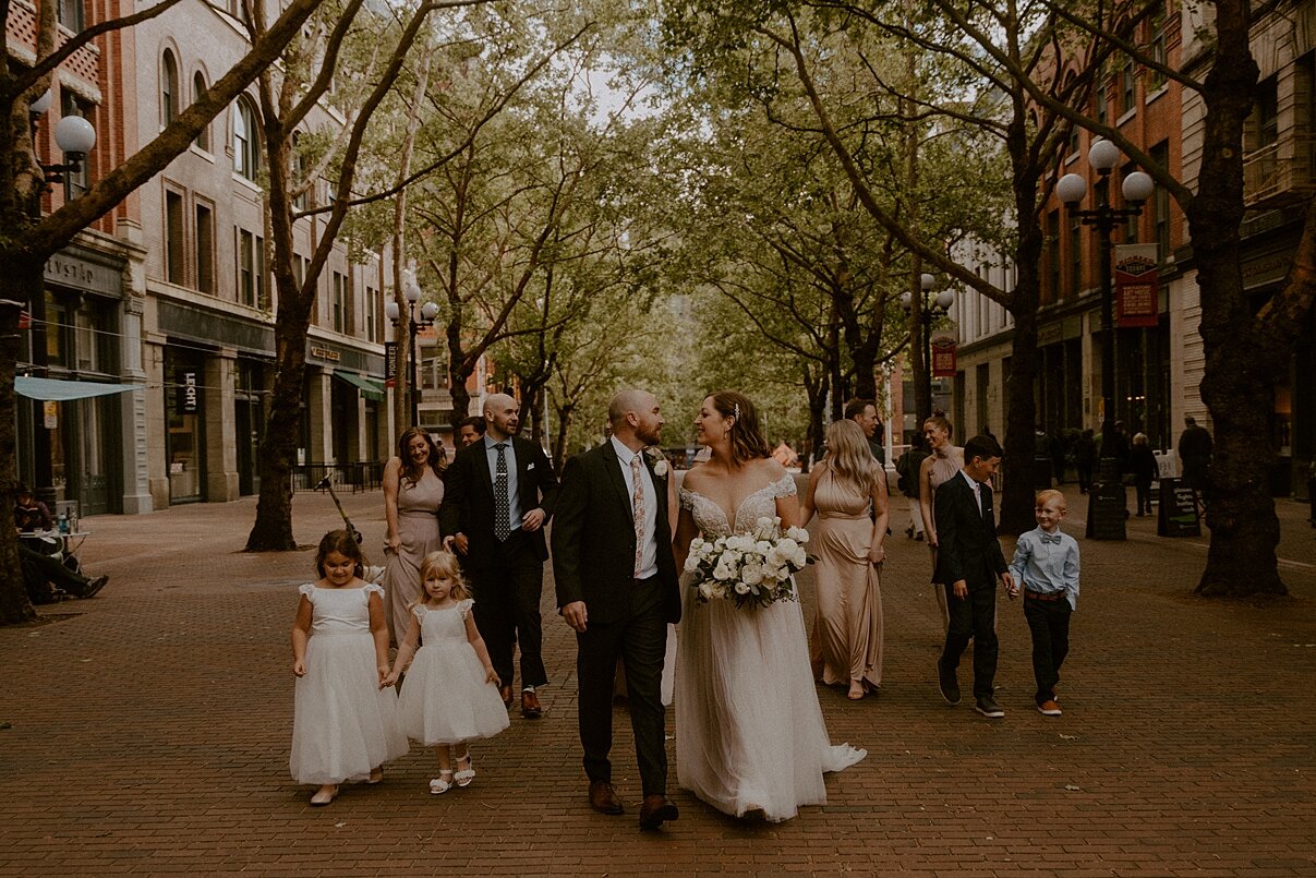 axis-pioneer-square-wedding_0008.jpg