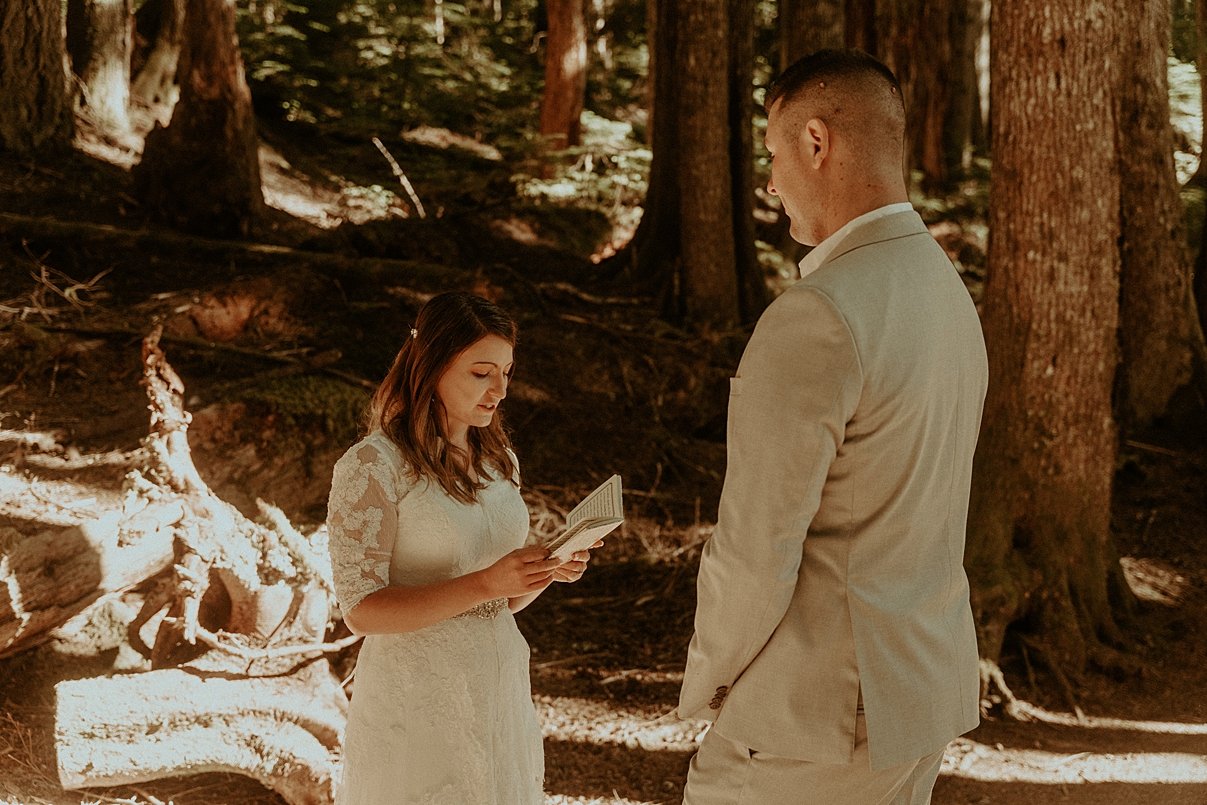 mt-rainier-elopement_0001.jpg