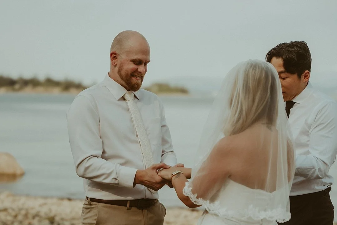 Intimate Waterfront Micro Wedding Near Seattle