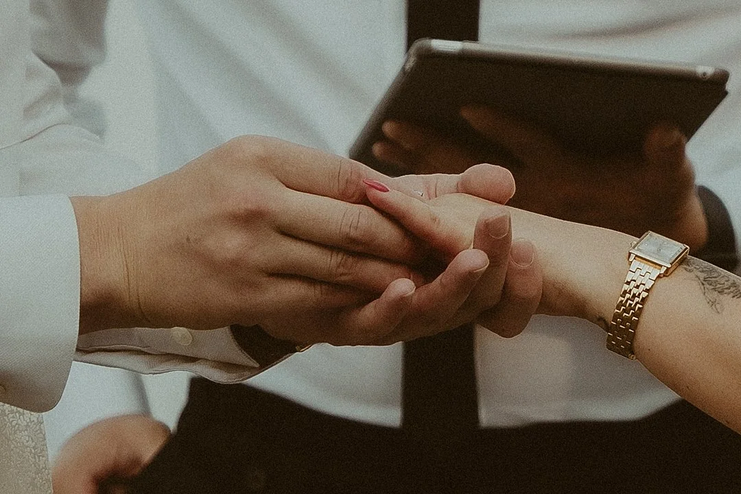 Seattle Micro Wedding Destination by the Sea